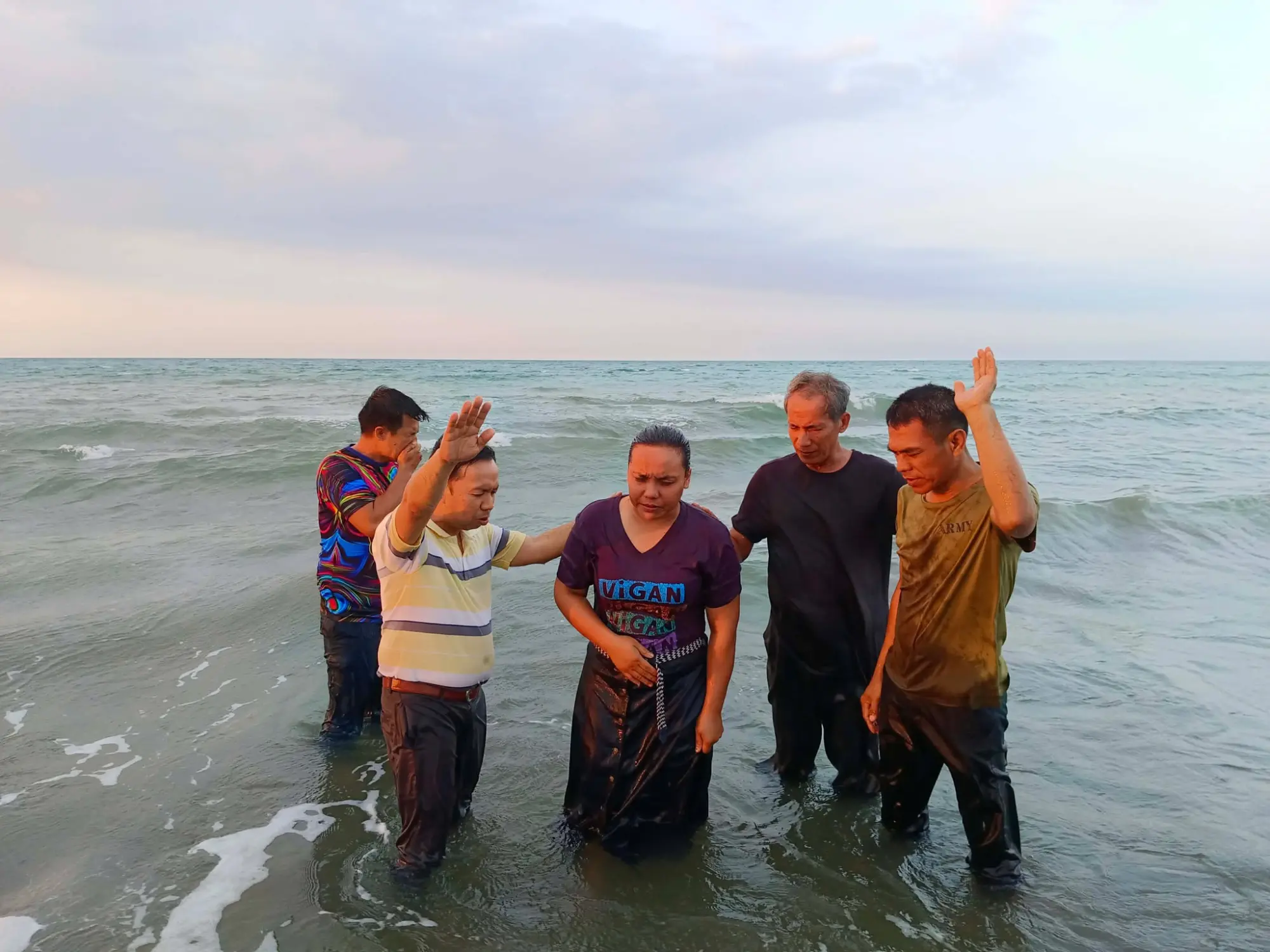 Prayer before the first Pamplona baptism
